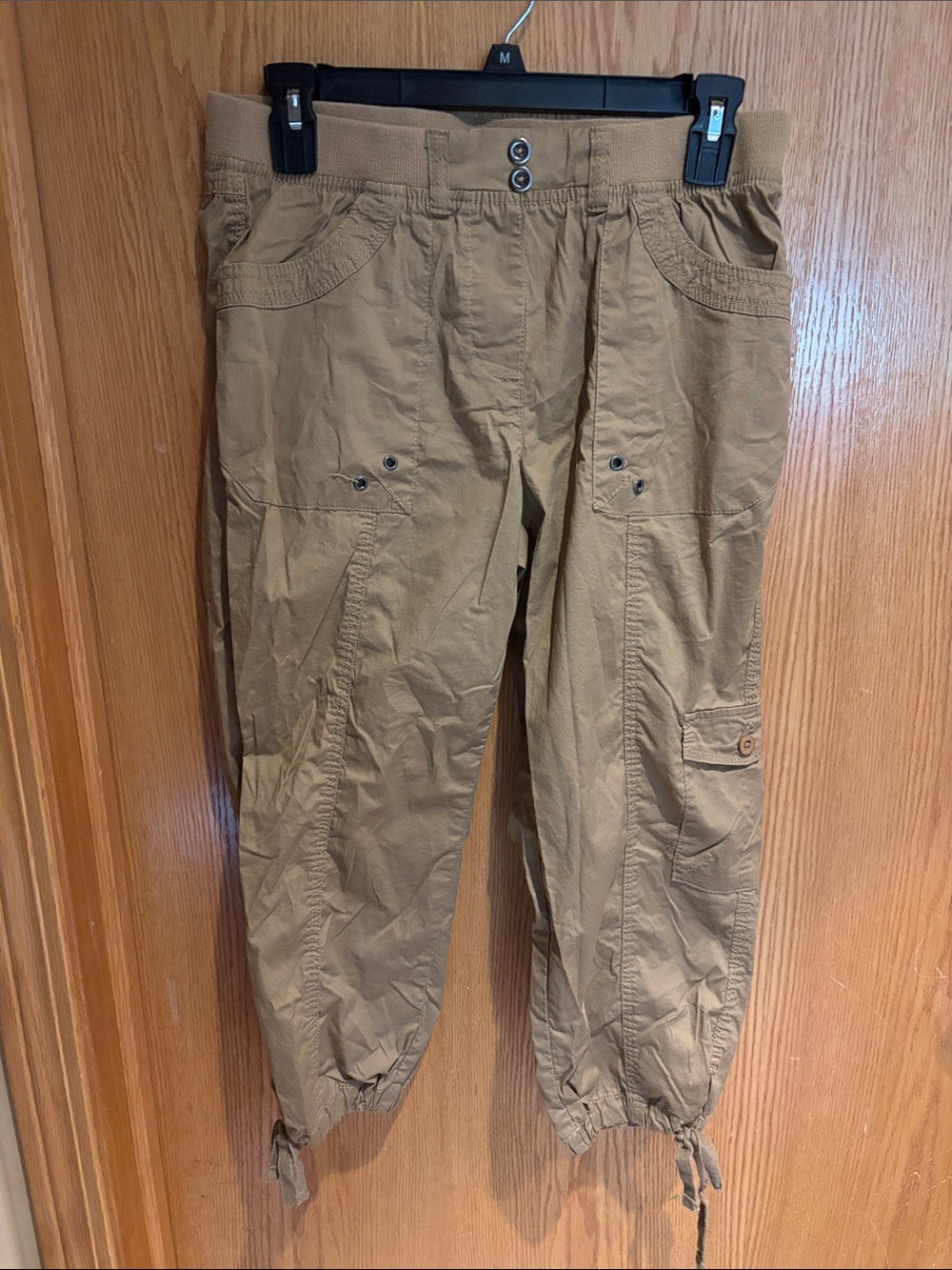 Cg•l•Cg Tan Cargo Capri Pant, Small